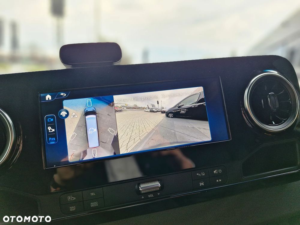 Mercedes-Benz Sprinter - 16