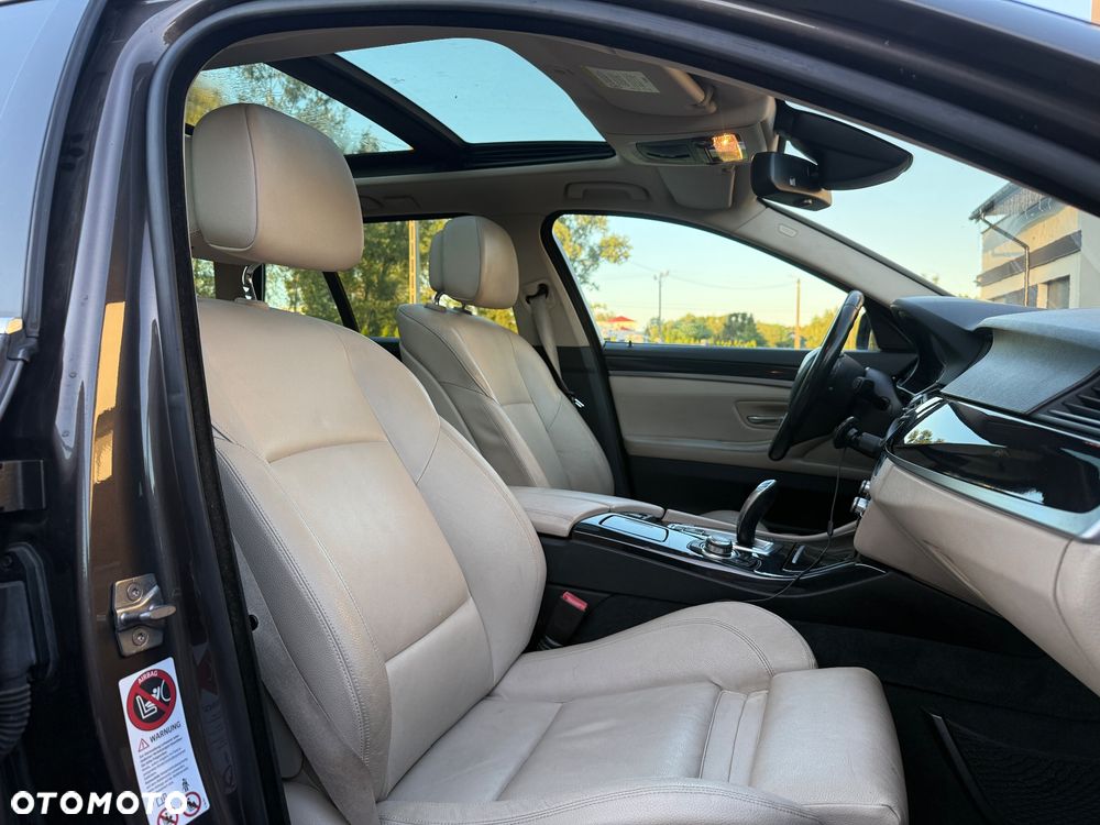 BMW Seria 5 520d Luxury Line - 18
