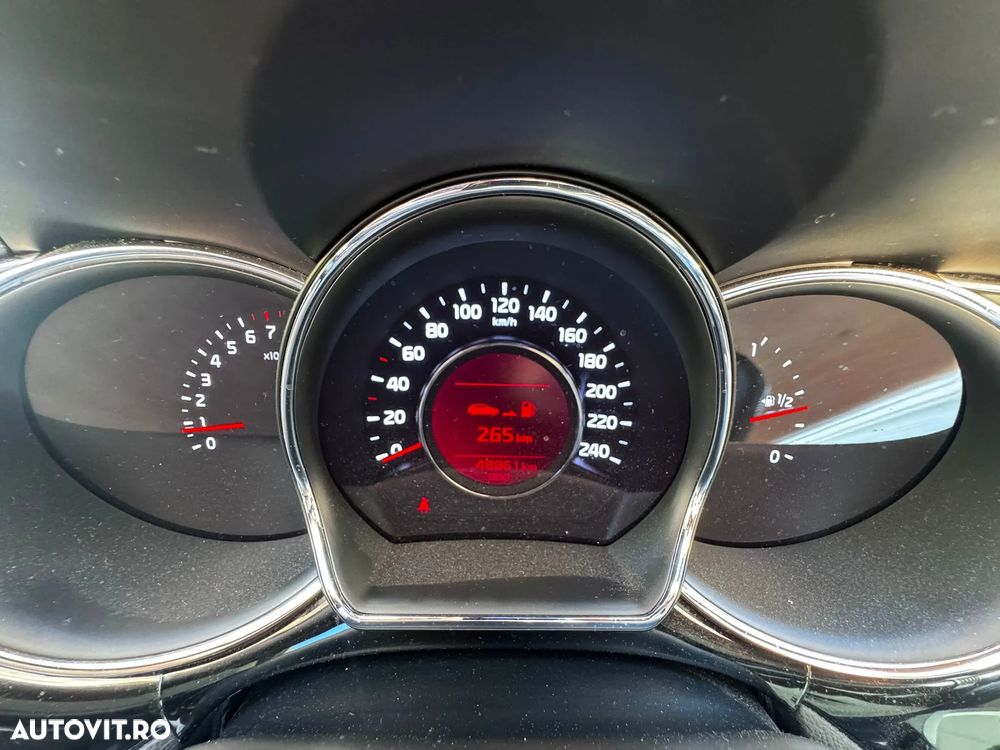 Kia Ceed - 14