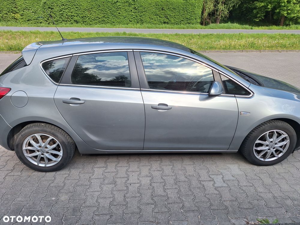 Opel Astra 1.6 - 3