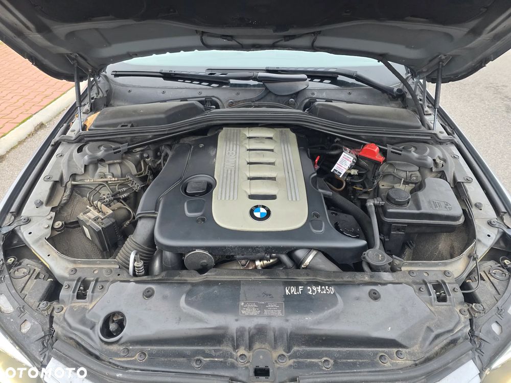 BMW Seria 5 - 12