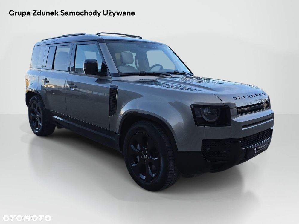 Land Rover Defender - 3