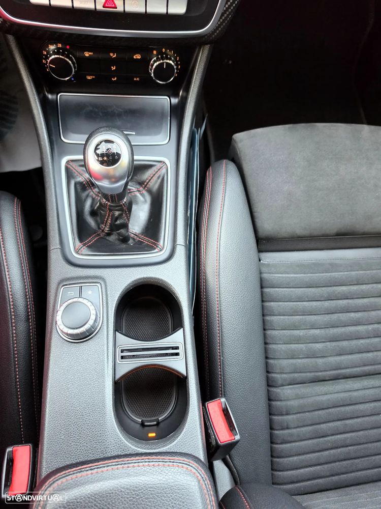 Mercedes-Benz A 180 CDI BE Edition AMG Line - 26