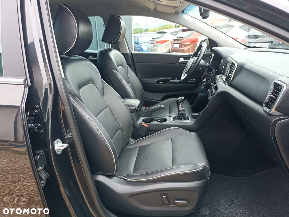 Kia Sportage 1.6 GDI 2WD DREAM-TEAM EDITION - 16