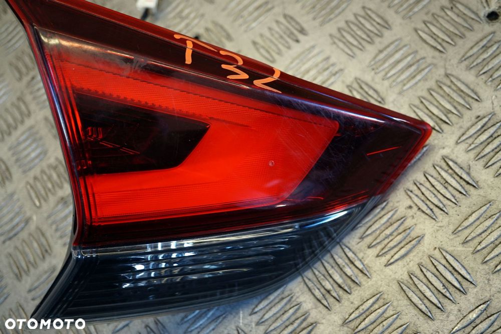 LAMPA TYLNA LEWA KLAPY BAGAŻNIKA X-TRAIL T32 III LIFT 265556FP5A NISSAN 2017-2021 - 4