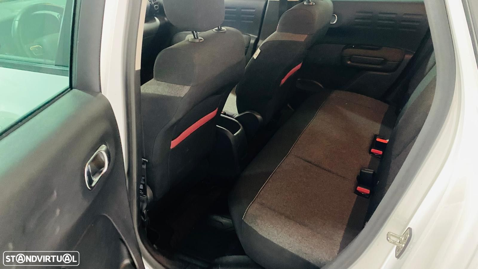 Citroën C3 Aircross 1.2 PureTech C-Series - 7