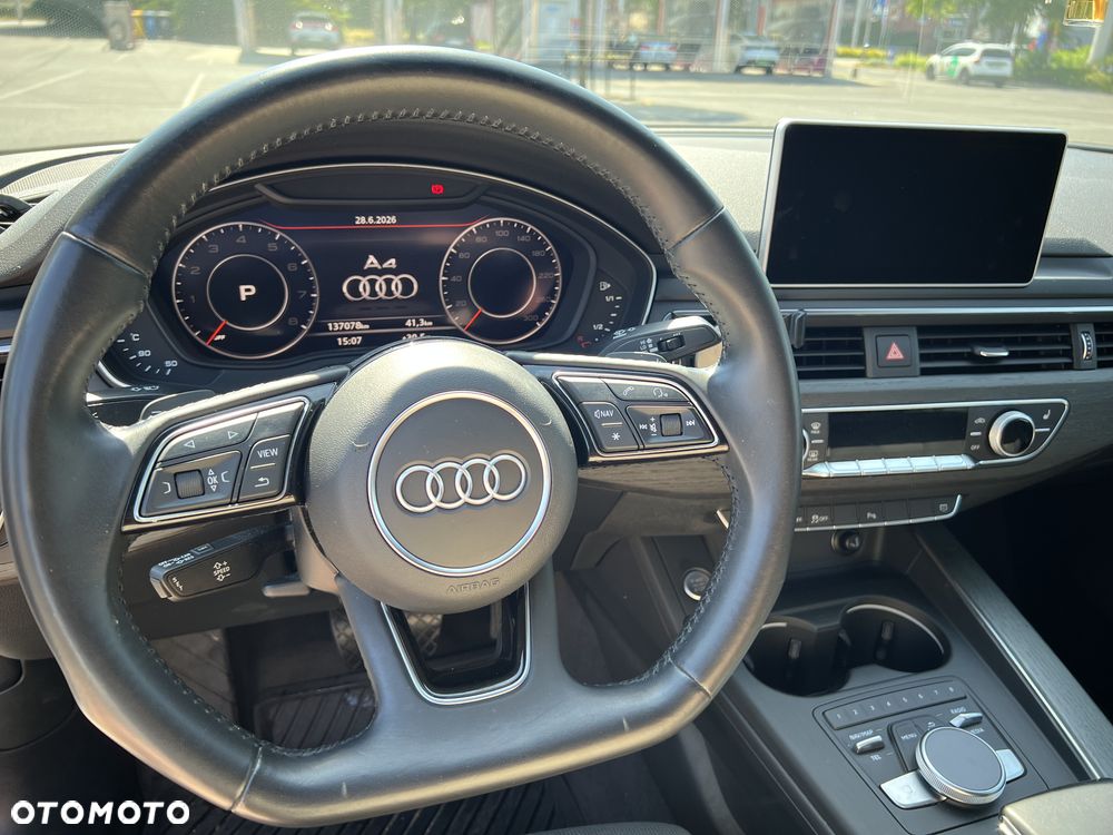 Audi A4 Limousine 1.4 TFSI S tronic - 12