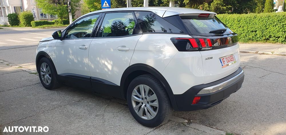 Peugeot 3008 PureTech 130 Stop & Start GPF EAT8 Active Business-Paket - 4