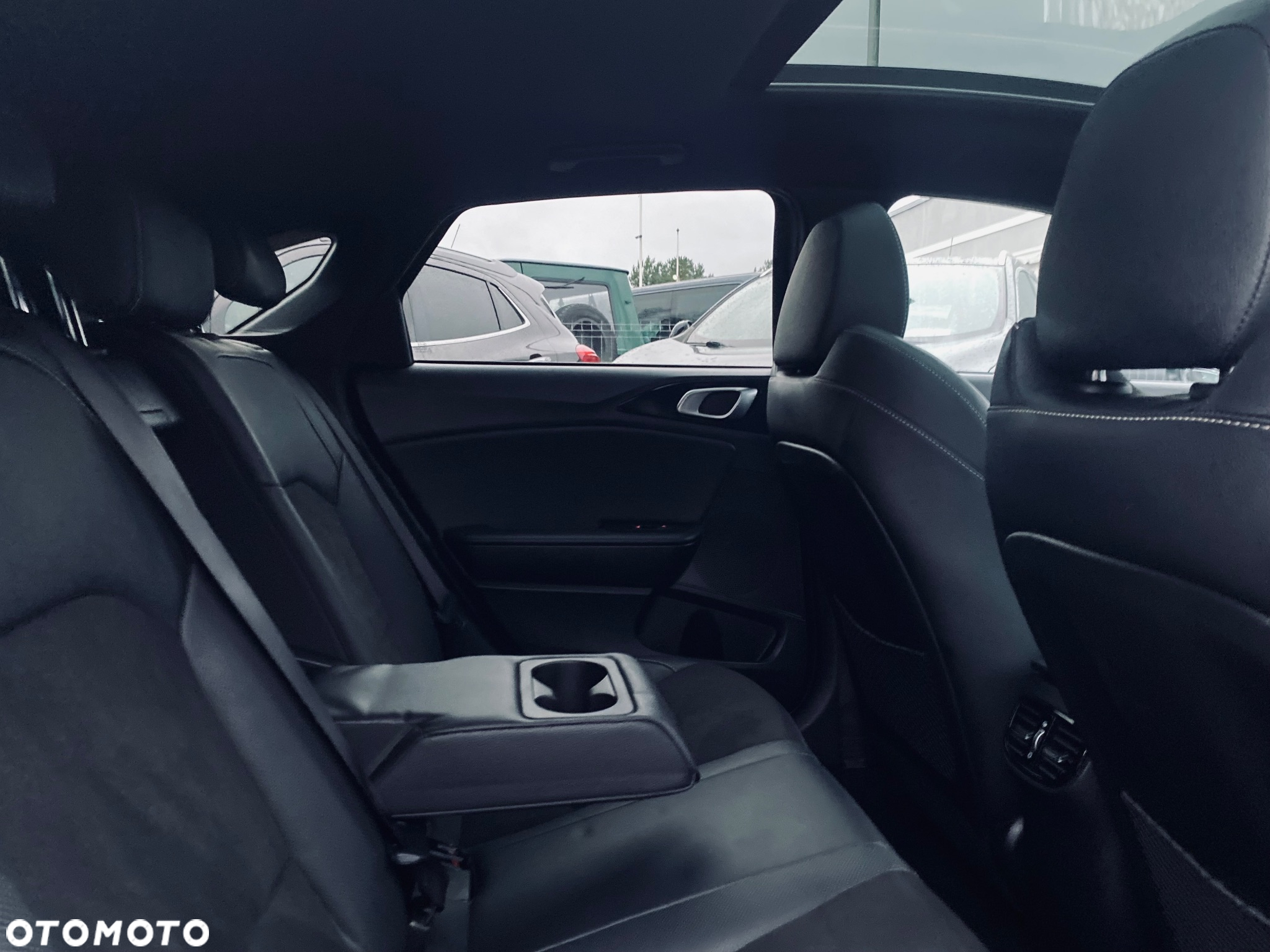 Kia ProCeed 1.4 T-GDI DCT7 OPF GT LINE - 33