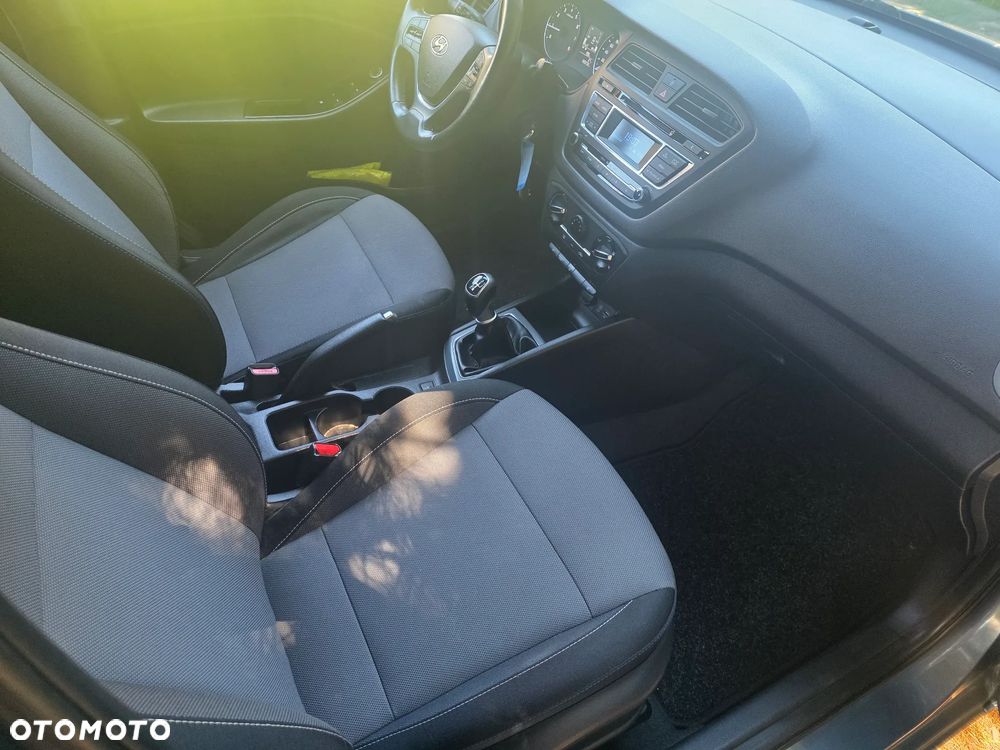 Hyundai i20 blue 1.0 T-GDI Passion Plus - 11