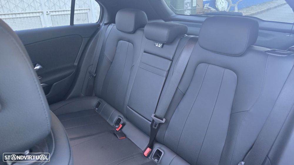 Mercedes-Benz A 250 e Progressive - 8