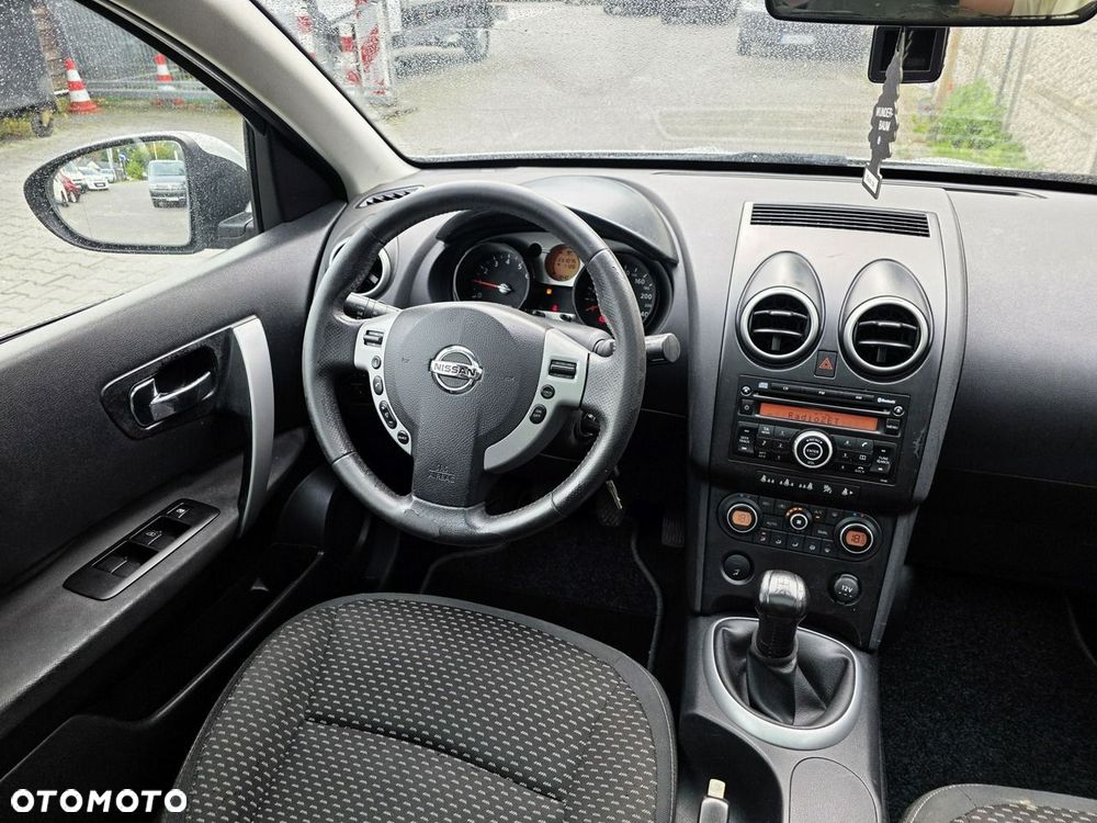 Nissan Qashqai 1.6 Visia - 13