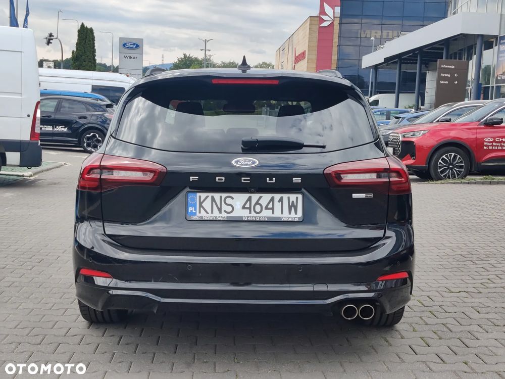 Ford Focus 1.0 EcoBoost Hybrid ST-LINE X - 5