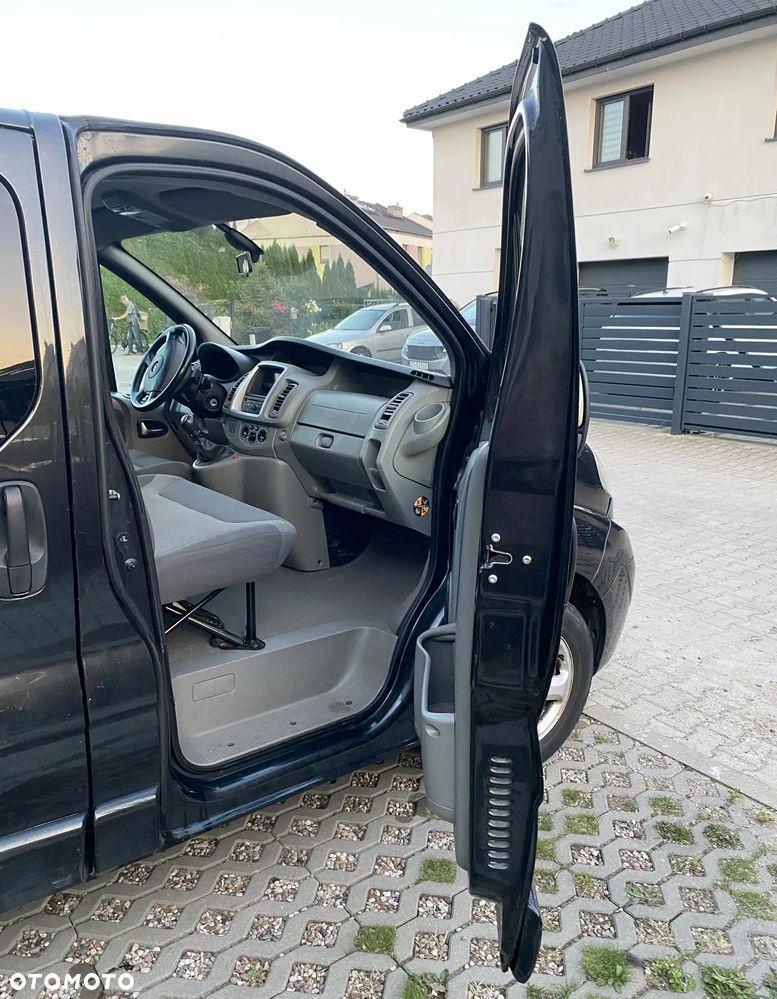 Opel Vivaro - 9