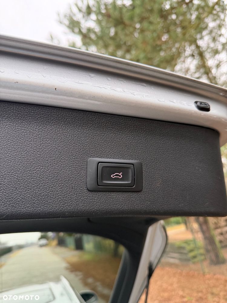 Audi A4 Allroad 2.0 TDI DPF S tronic - 22