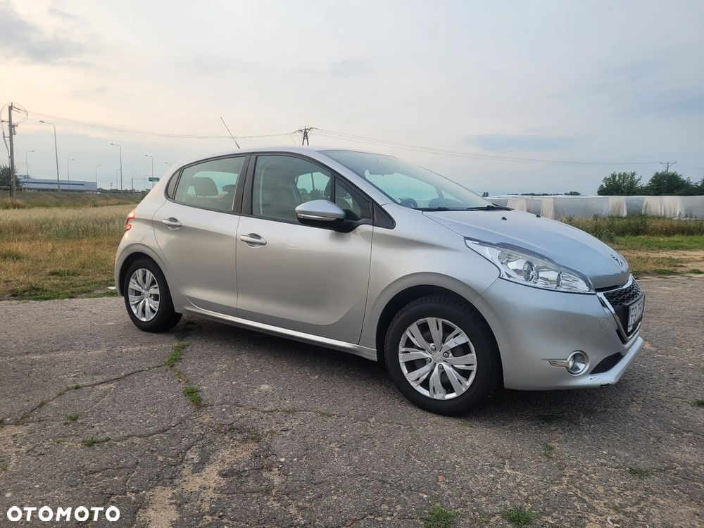 Peugeot 208 1.2 PureTech Active - 4