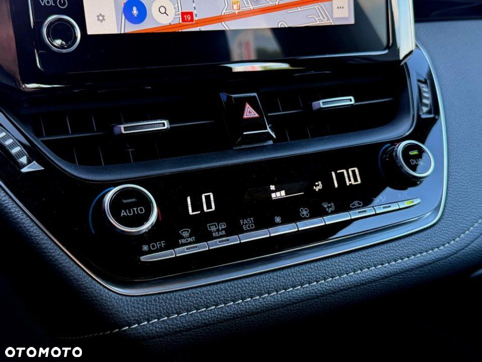Toyota Corolla - 25