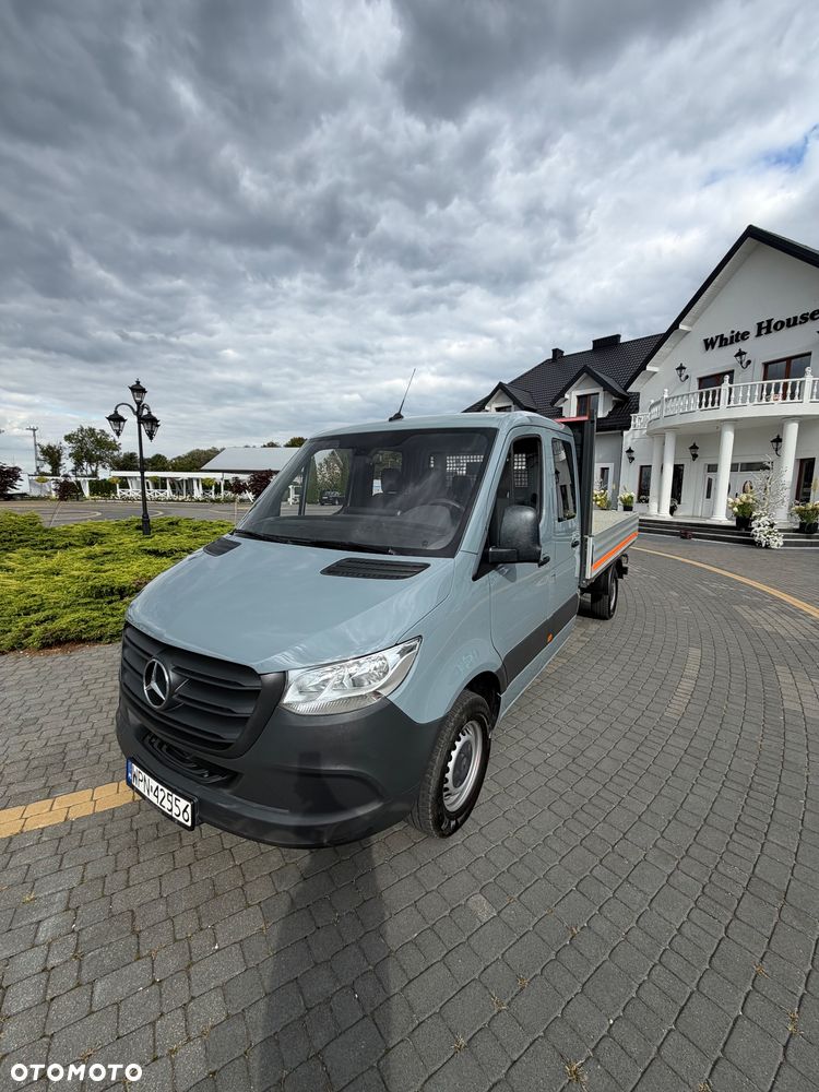 Mercedes-Benz Sprinter - 1