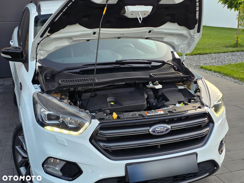 Ford Kuga 2.0 TDCi FWD ST-Line - 37