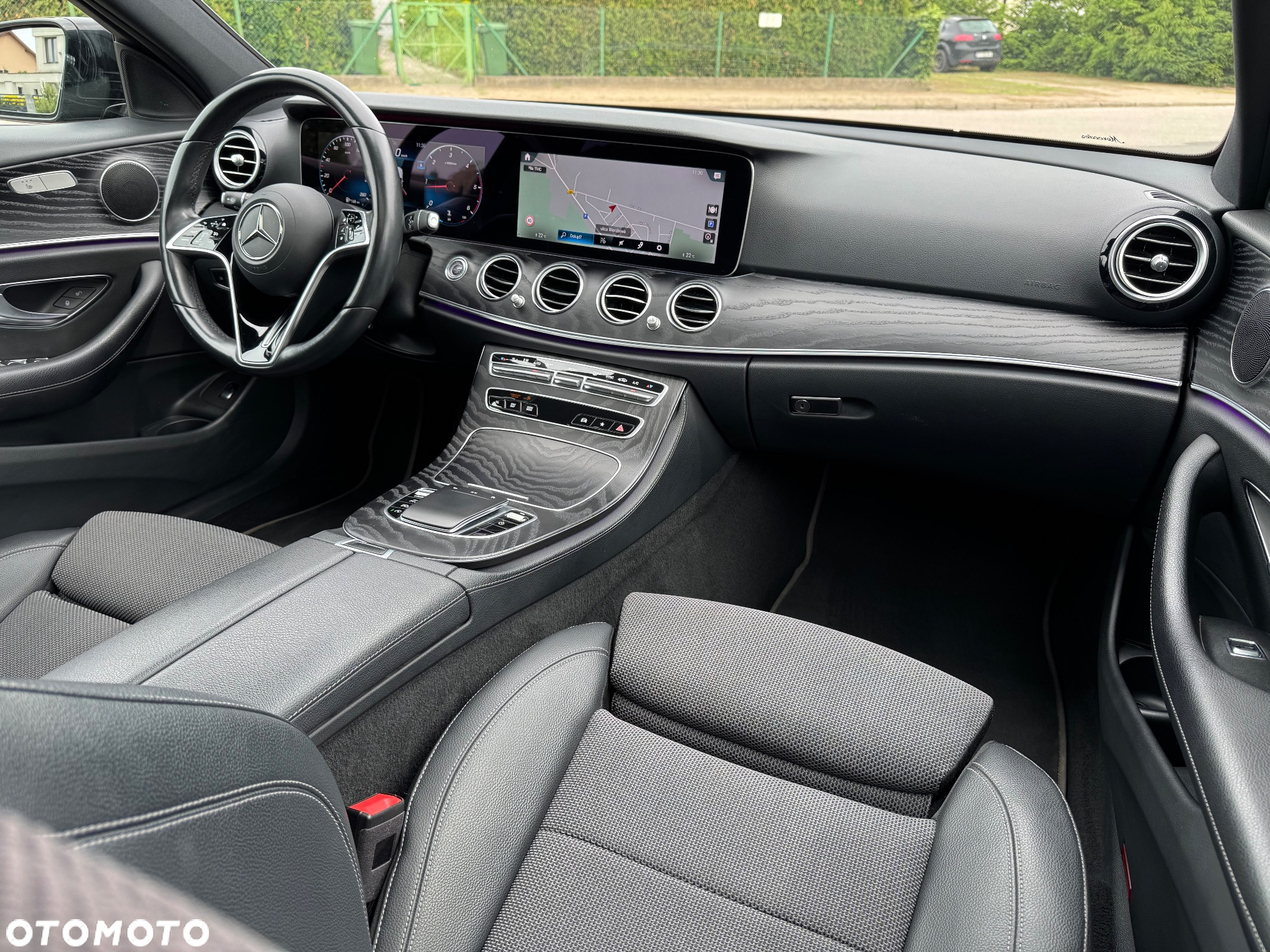 Mercedes-Benz Klasa E - 29