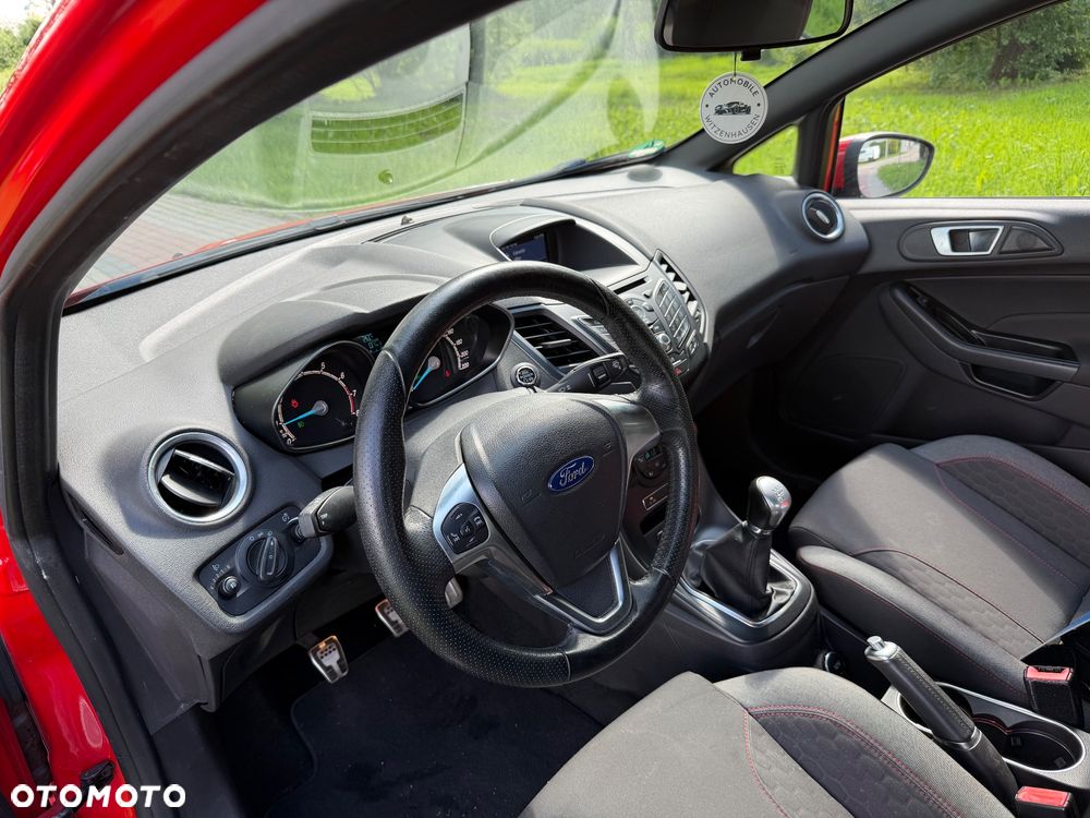 Ford Fiesta 1.0 EcoBoost STart-Stop ST-LINE - 14