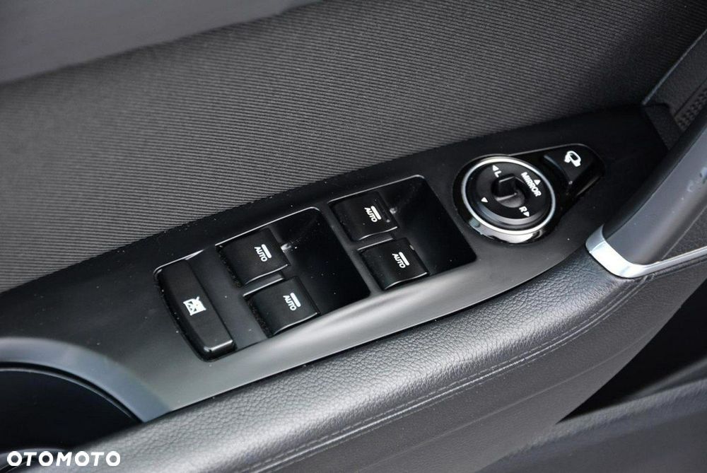 Hyundai i40 1.7 CRDi Comfort DCT - 31