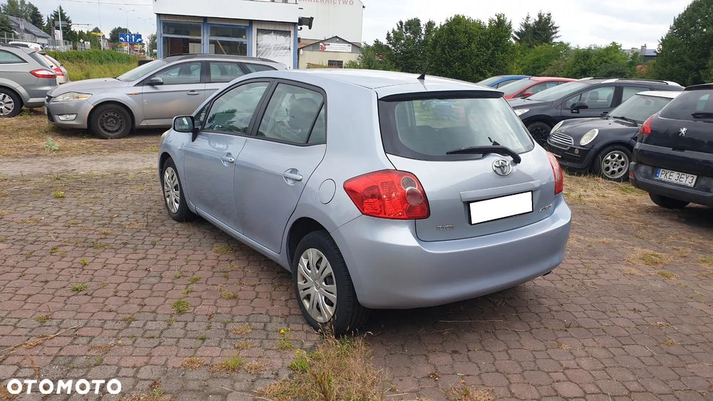 Toyota Auris 1.33 VVT-i Life - 3