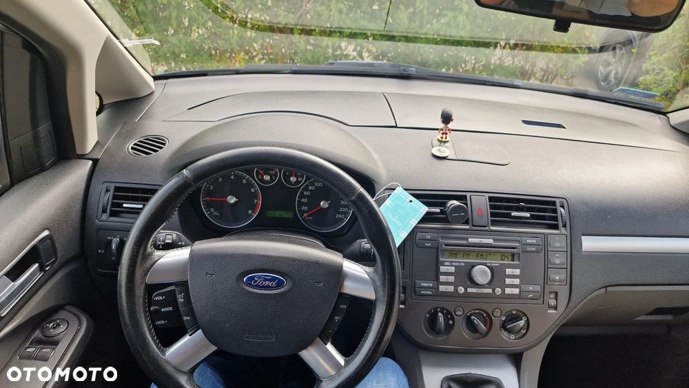 Ford Focus - 22