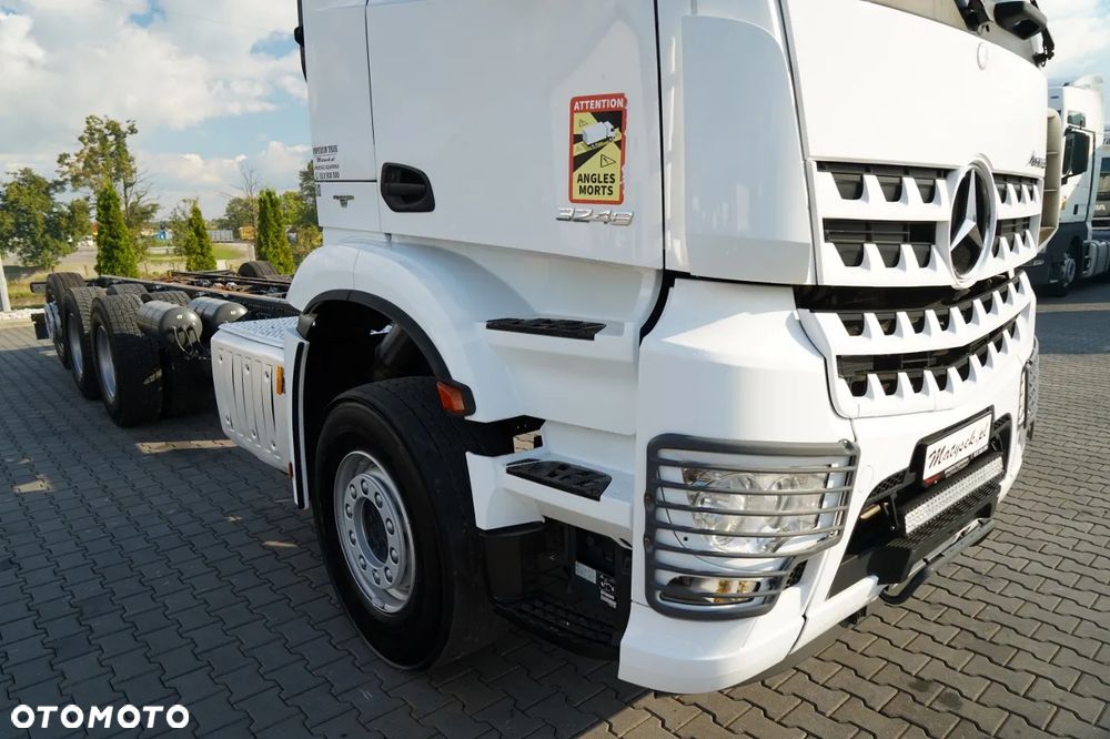Mercedes-Benz AROCS 3248 / 8X4 / TRIDEM / RAMA POD ZABUDOWE 8 M / OŚ SKRETNA I PODNOSZONA / RETARDER - 11