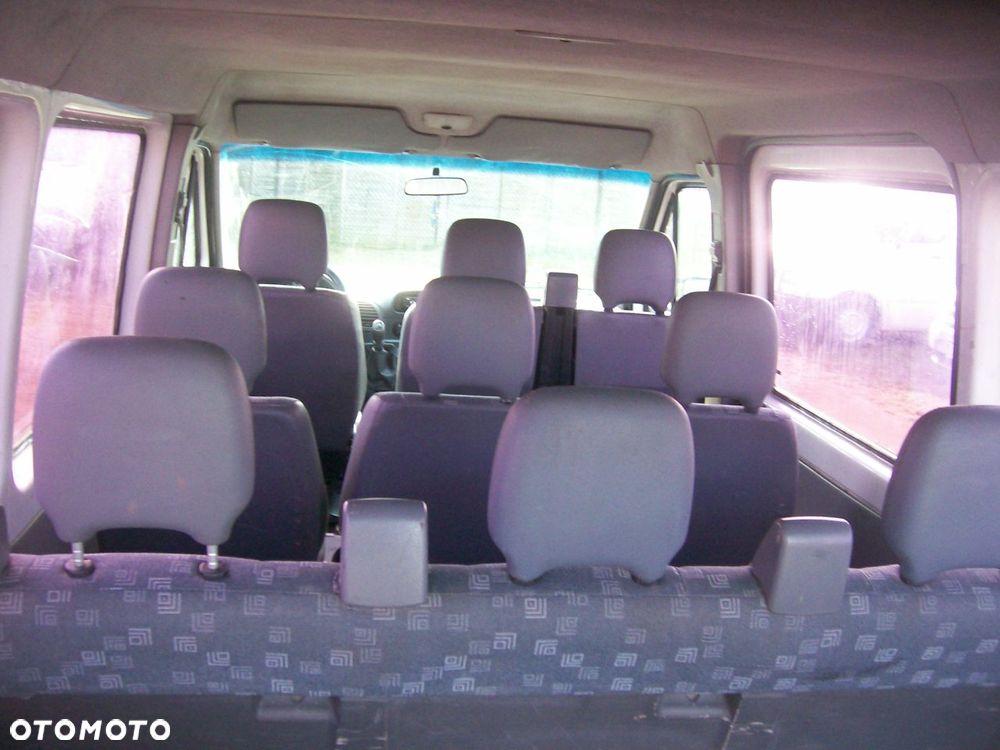Mercedes-Benz Sprinter - 10