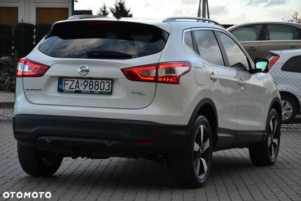Nissan Qashqai 1.6 DIG-T 360 - 11