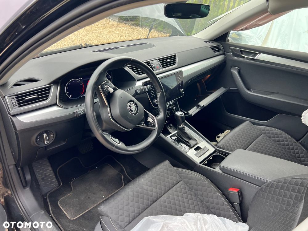 Skoda Superb 1.5 TSI ACT DSG Sportline - 13