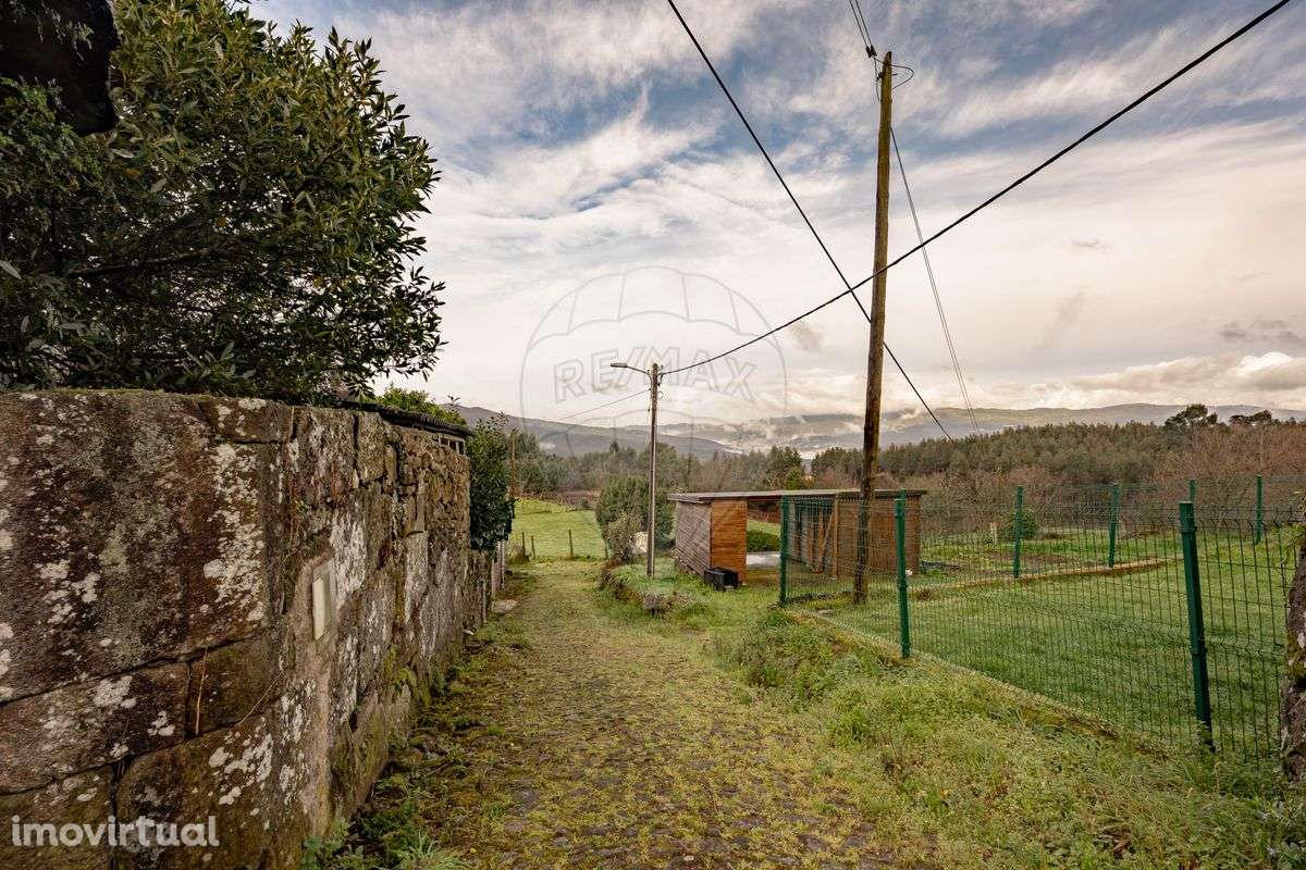 Moradia T2 para venda - Grande imagem: 2/31