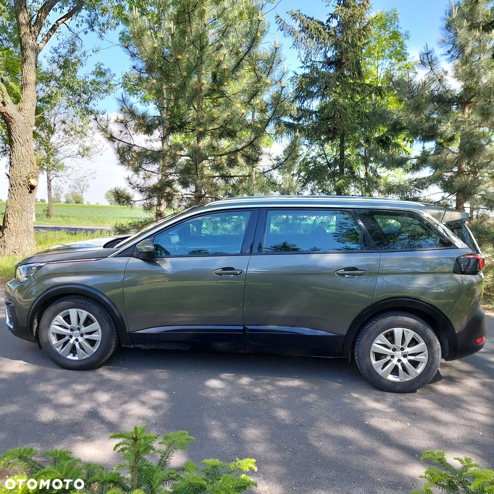 Peugeot 5008 - 9
