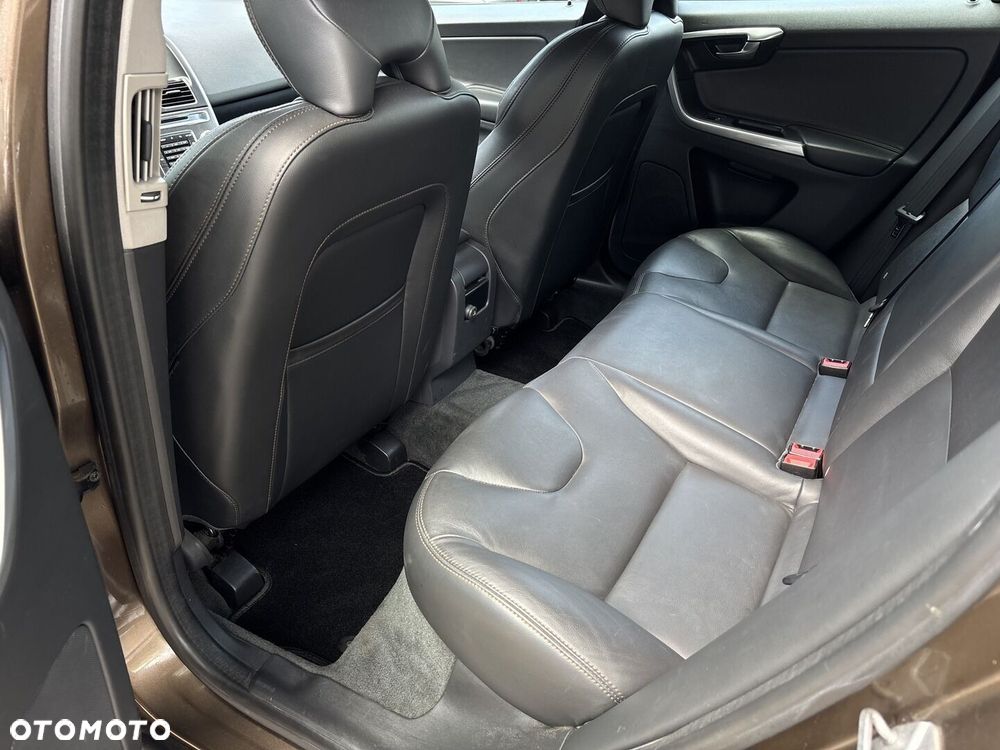 Volvo XC 60 - 15