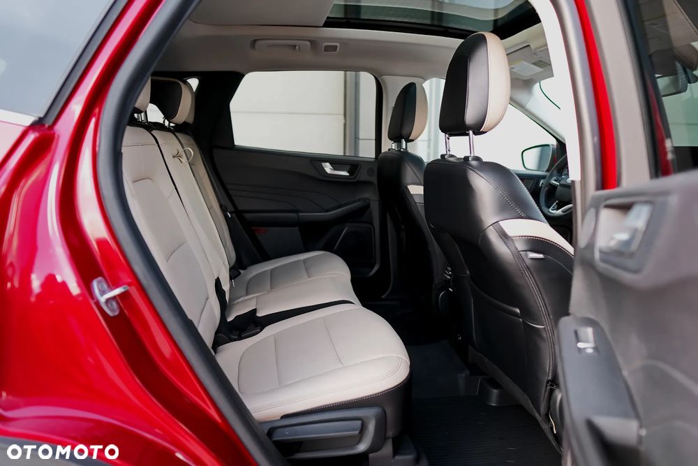 Ford Kuga - 22
