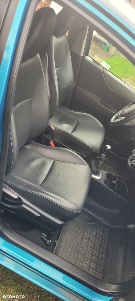 Toyota Yaris 1.33 Premium - 13