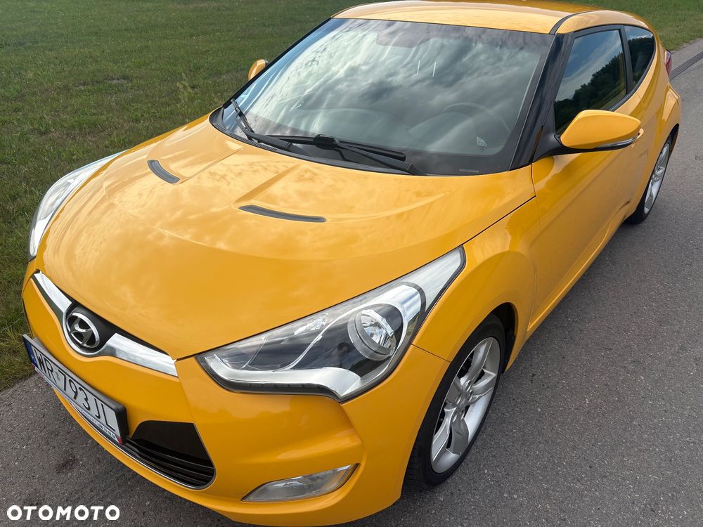 Hyundai Veloster 1.6 GDI Premium - 4