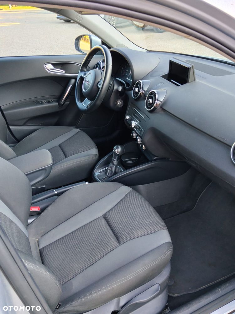 Audi A1 Sportback 1.0 TFSI ultra S tronic design - 17