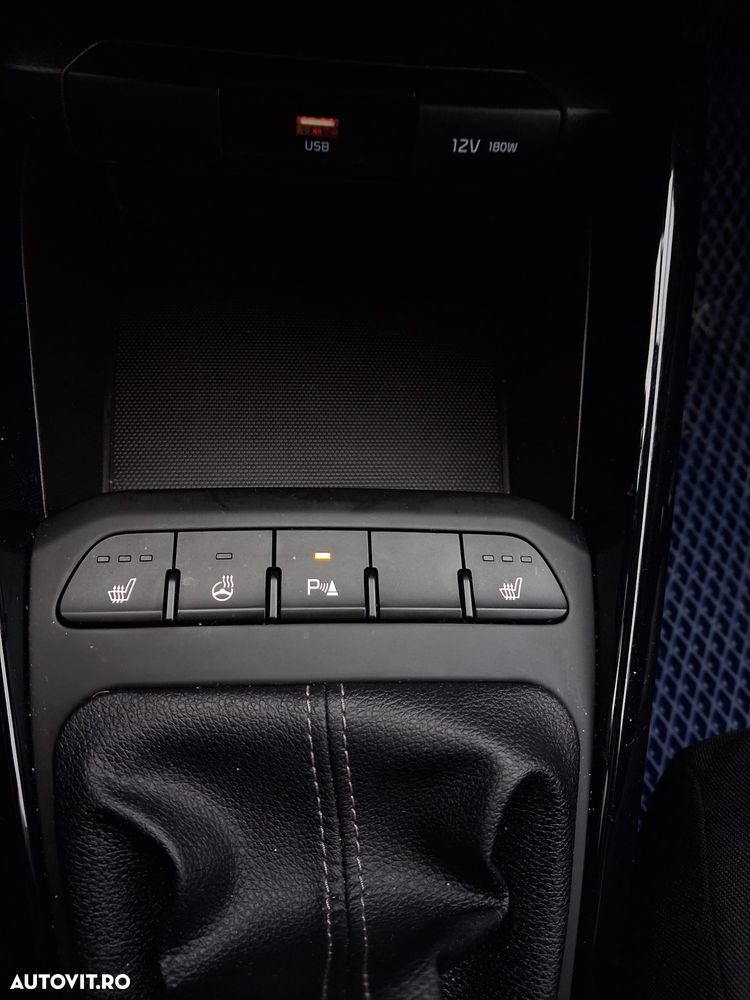 Kia Stonic 1.2 MPI 5MT Urban - 9