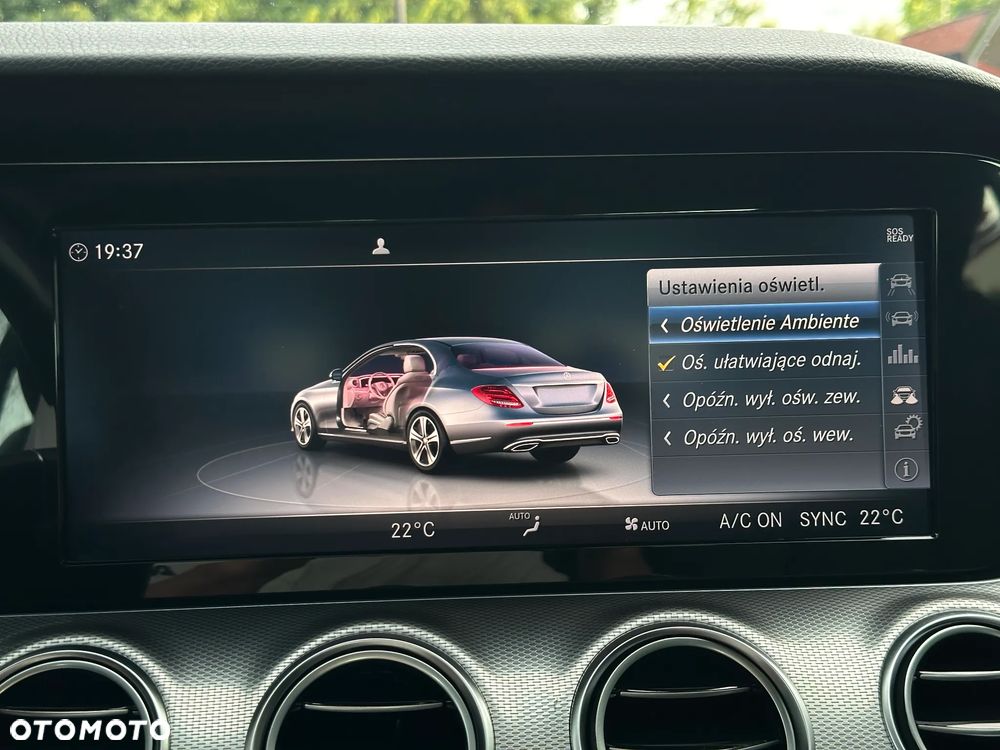 Mercedes-Benz Klasa E 220 d 9G-TRONIC - 25