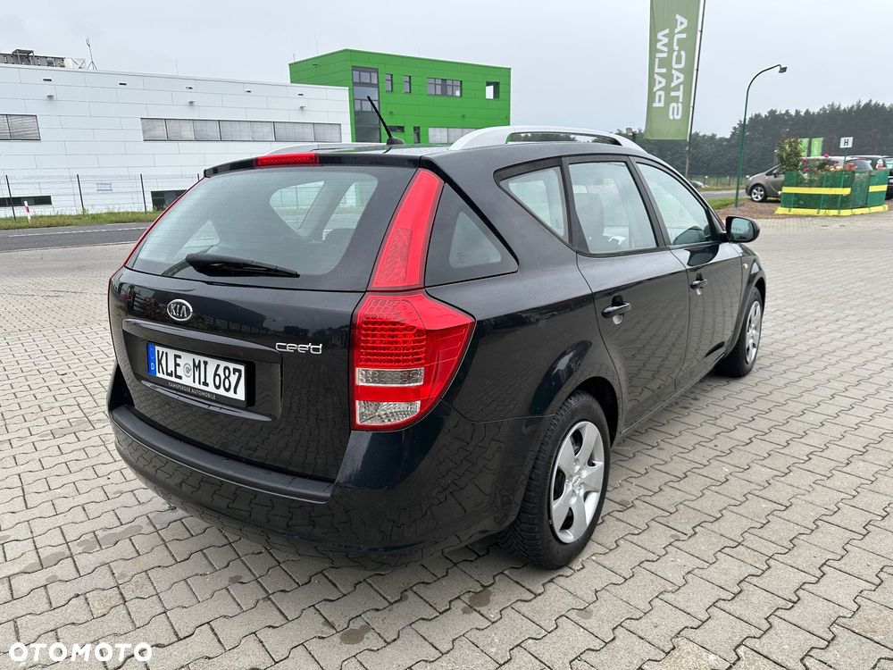Kia Ceed 1.4 L - 4