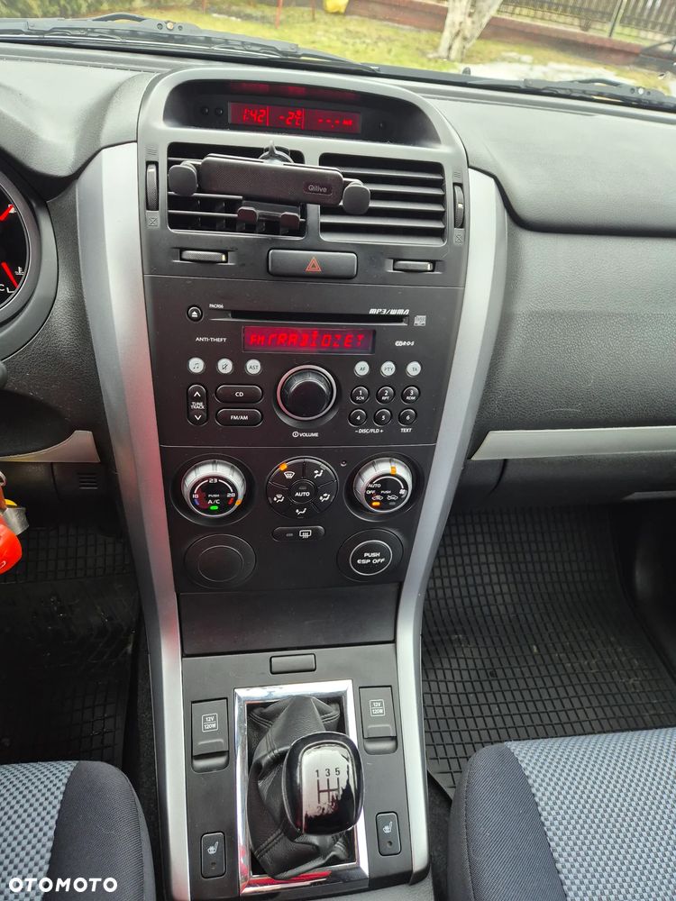 Suzuki Grand Vitara 1.6 Comfort - 11