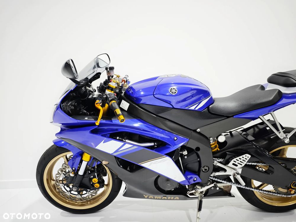Yamaha R6 - 19