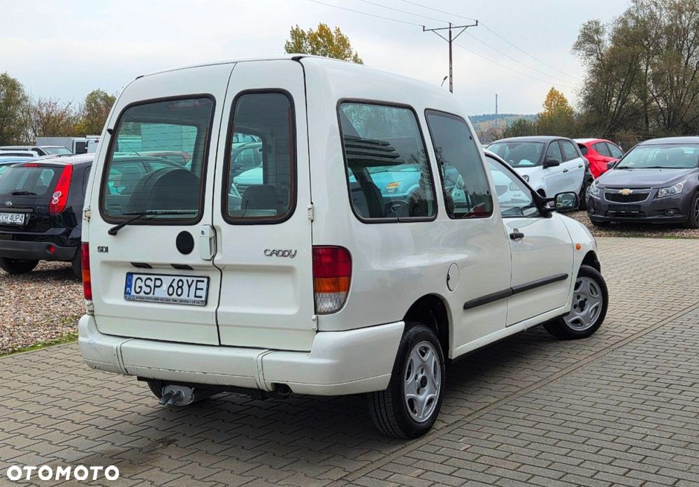 Volkswagen Caddy - 4