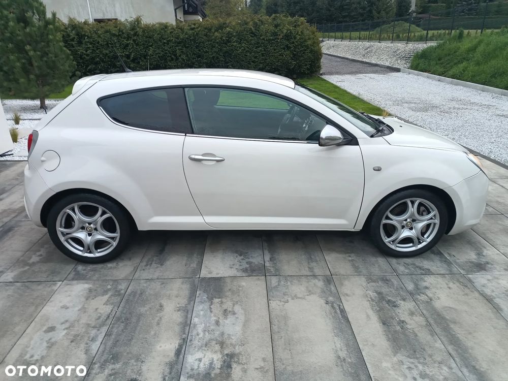 Alfa Romeo Mito 1.4 TB Distinctive - 17