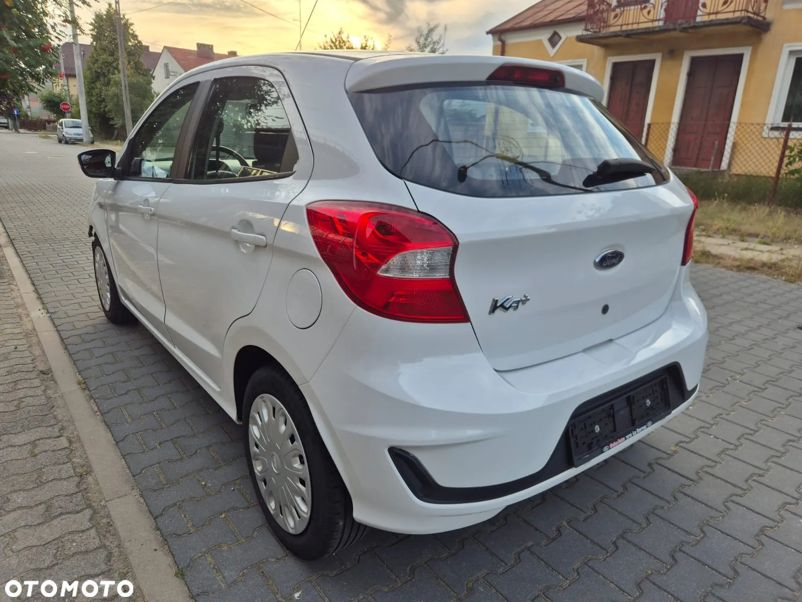 Ford KA - 3