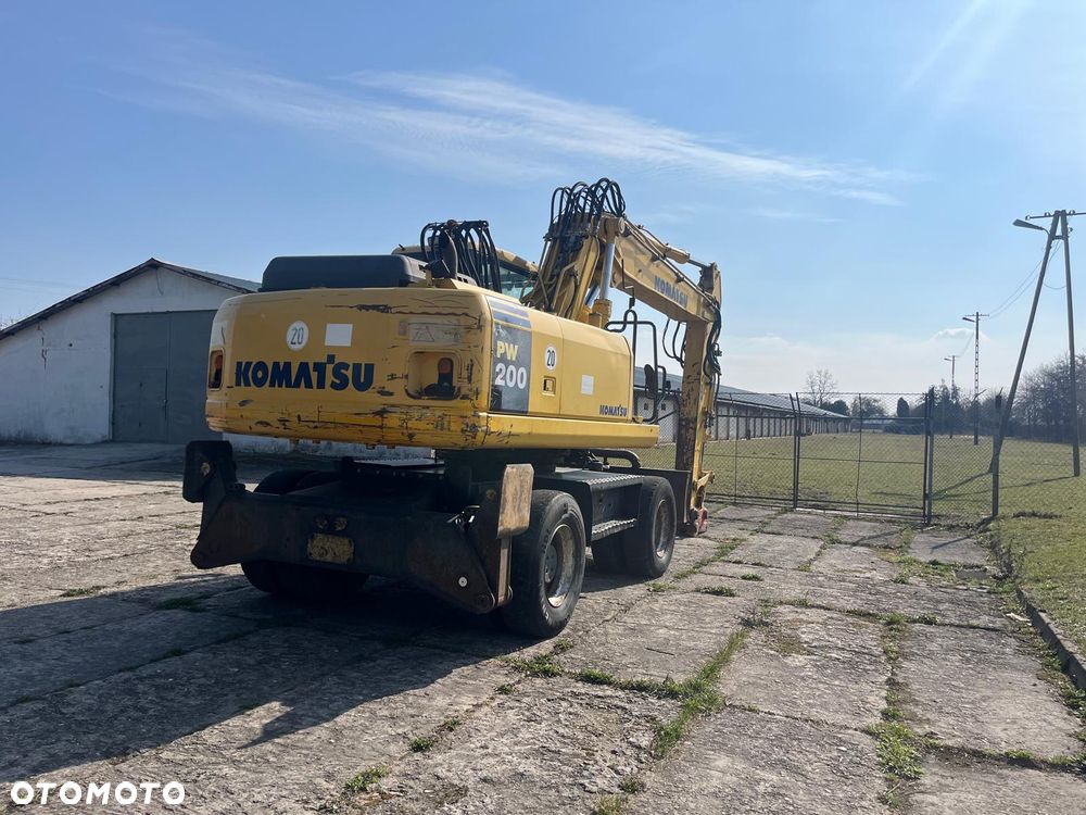 Komatsu PW200-7 - 4