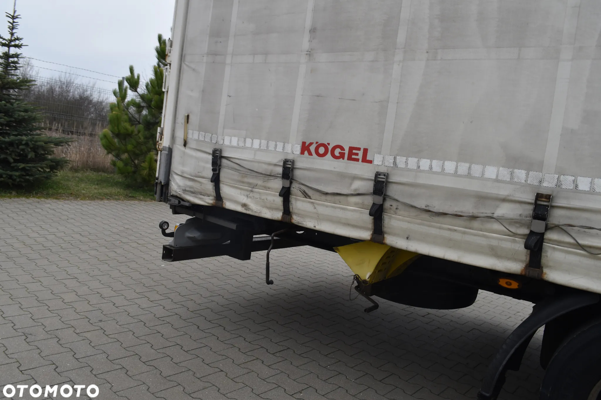 Kögel SN24 - 14
