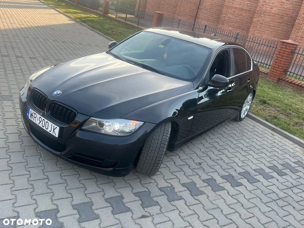 BMW Seria 3 325i - 17